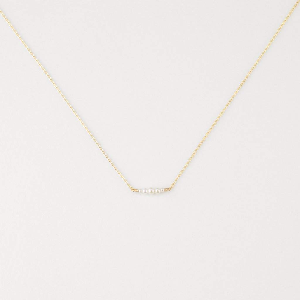 Eva Mini Pearl Necklace