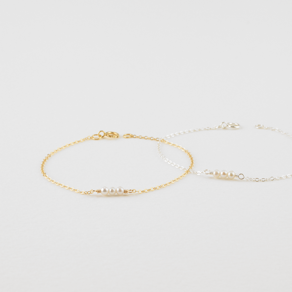 Ada Pearl Bracelet