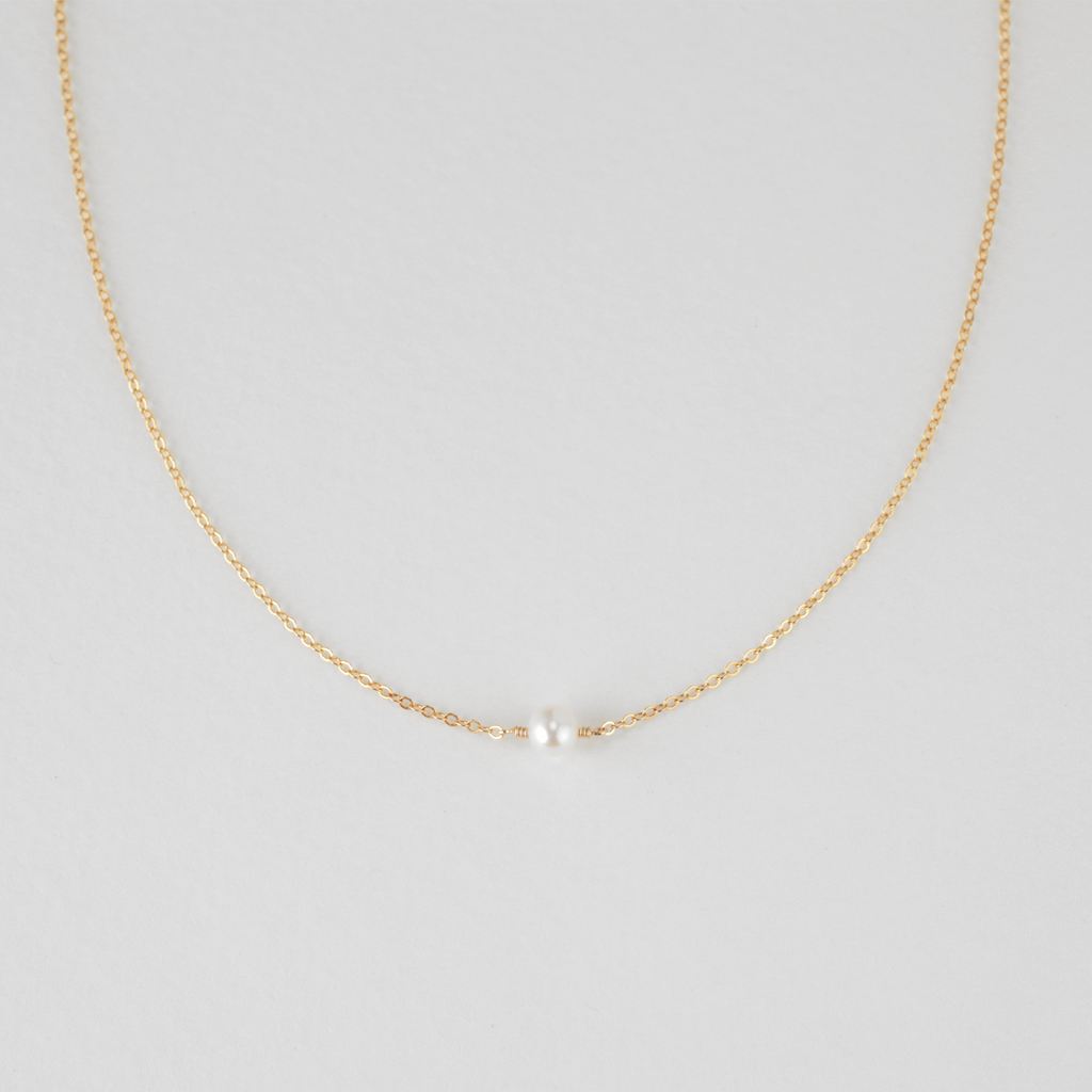 Alba Pearl Necklace