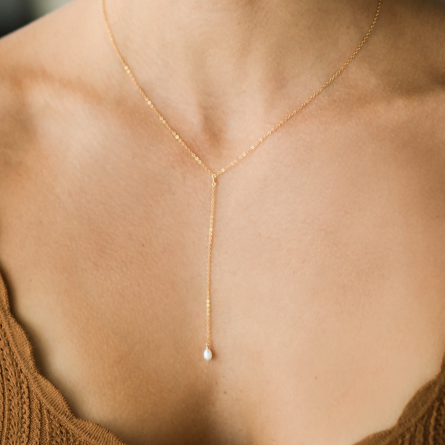 Aria Lariat Necklace