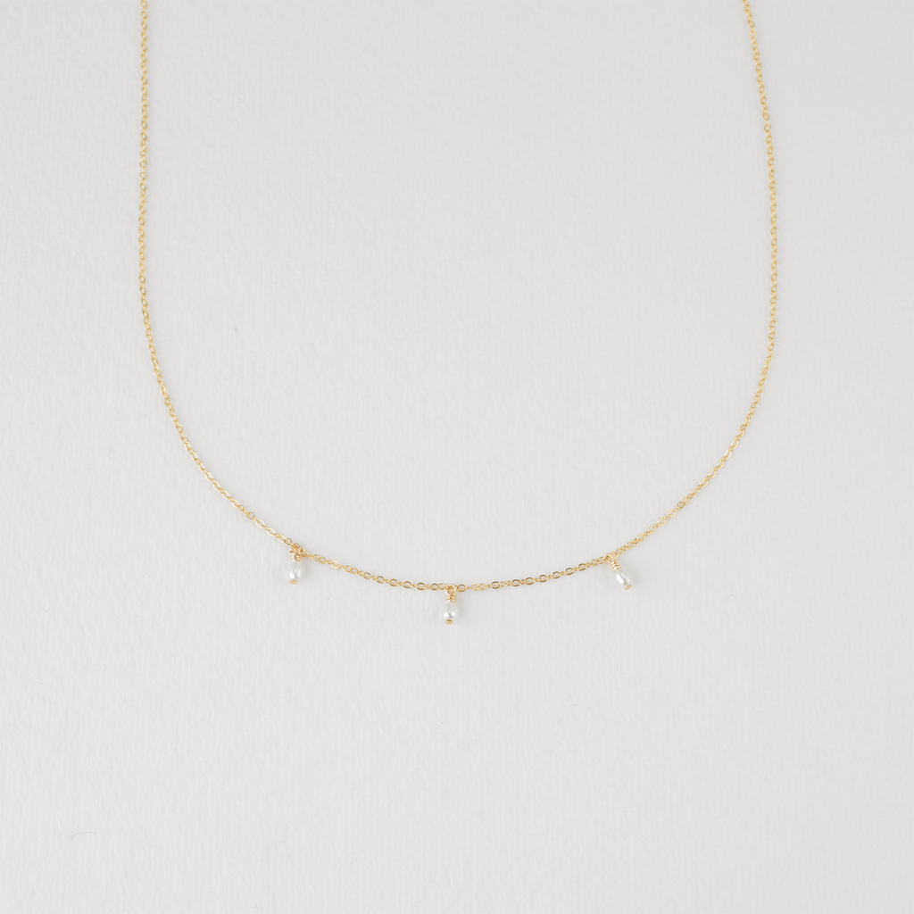 Ava Tiny Oval Pearl Necklace